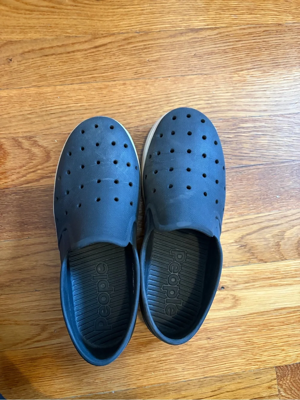 People footwear size J3, black